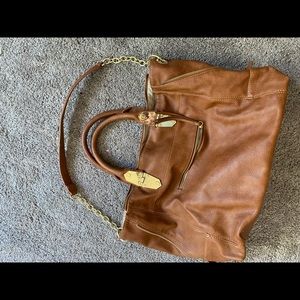 Steve Madden slouchy bag//like new